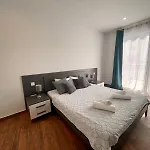 Penthouse With Distant Seaview And Shared Pool メーリッハ