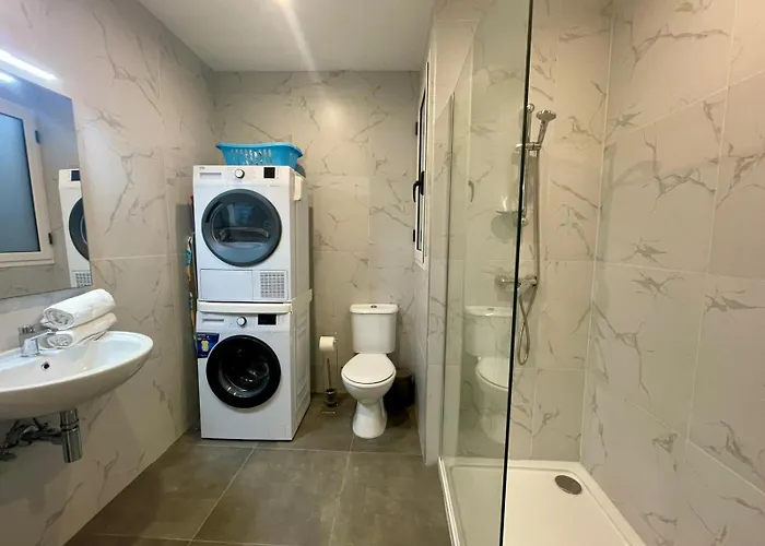 Apartament Penthouse With Distant Seaview And Shared Pool *